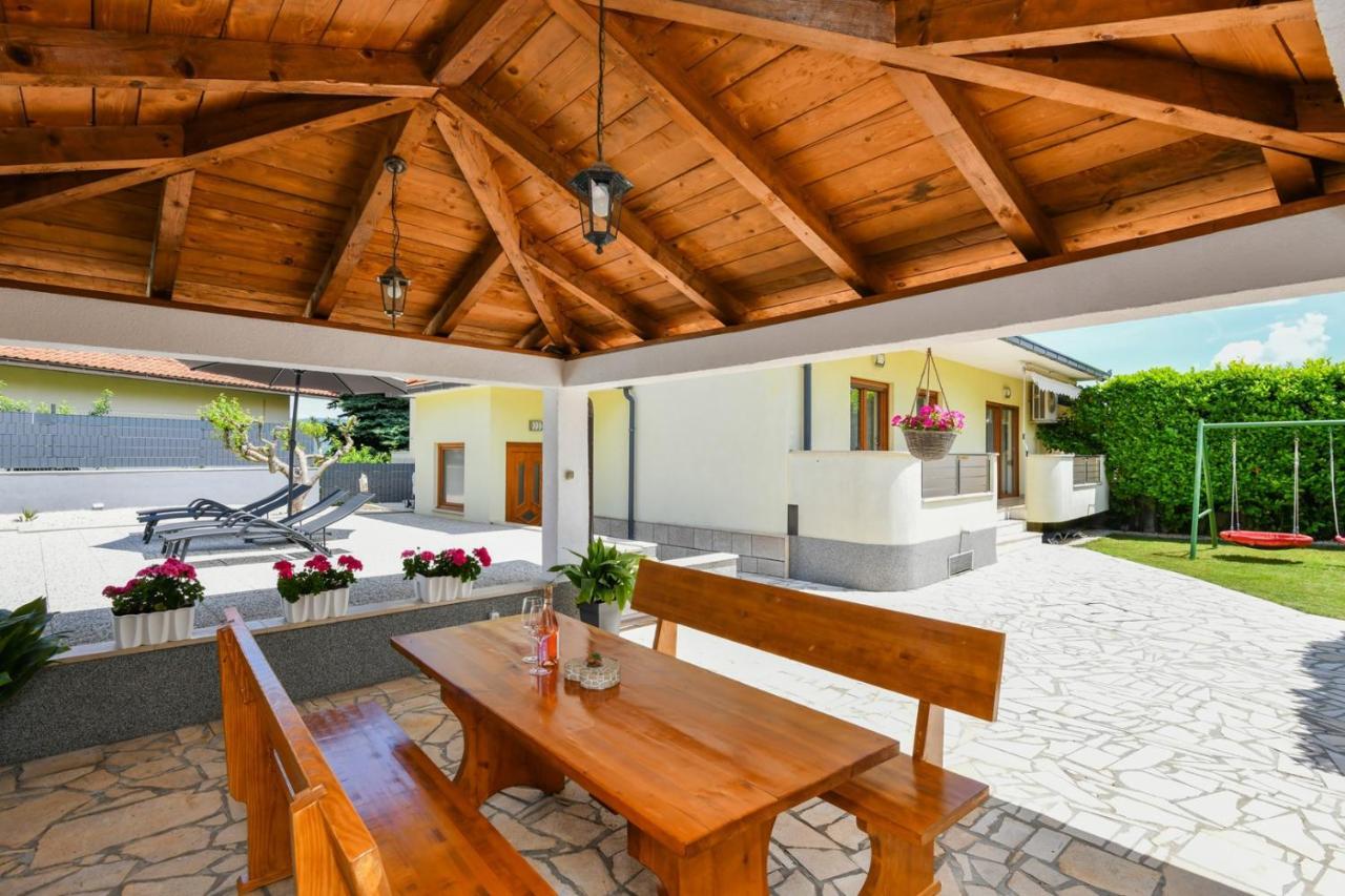 Villa Tea In Imotski, Private Pool Zmijavci Exterior foto